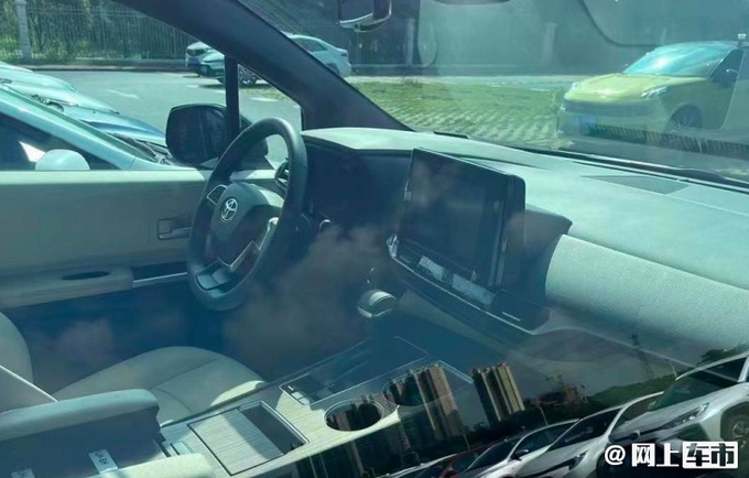 广汽丰田赛那疑似售价 27.68-36.98万 11天后首发-图4