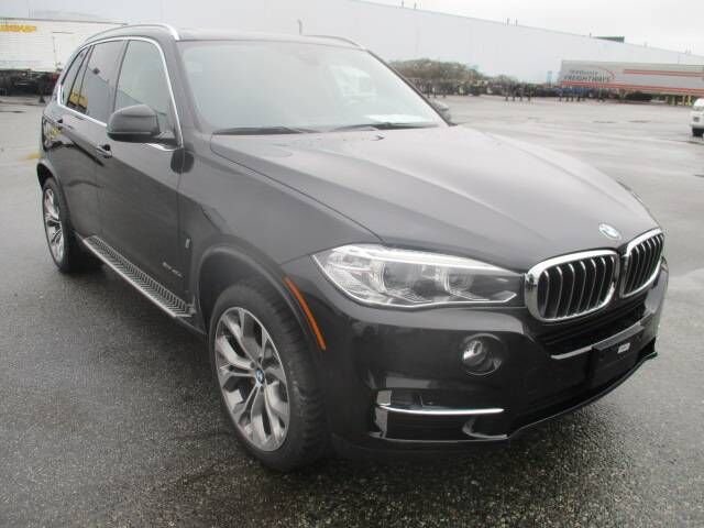 18款宝马X5油电混合 现车上绿牌热销港口-图2