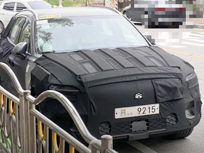 捷尼赛思全新SUV曝光溜背式造型/2022年交付-图1
