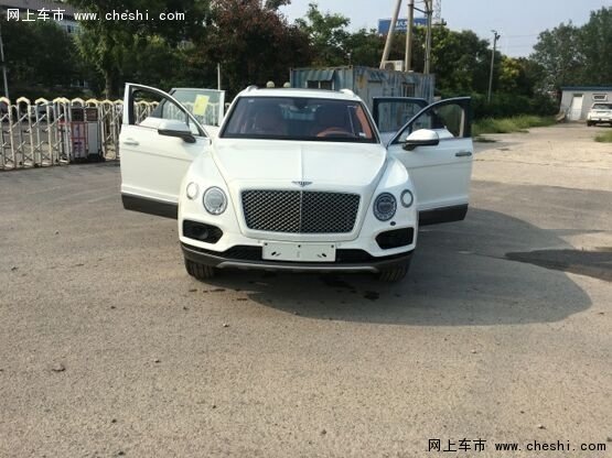 18款宾利添越进口SUV 卓越动力价格超值-图1