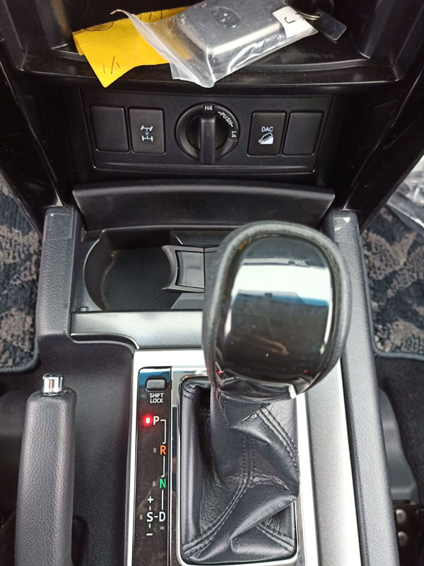 豐田霸道3000丐版現(xiàn)車 底價曝光再創(chuàng)奇跡-圖7