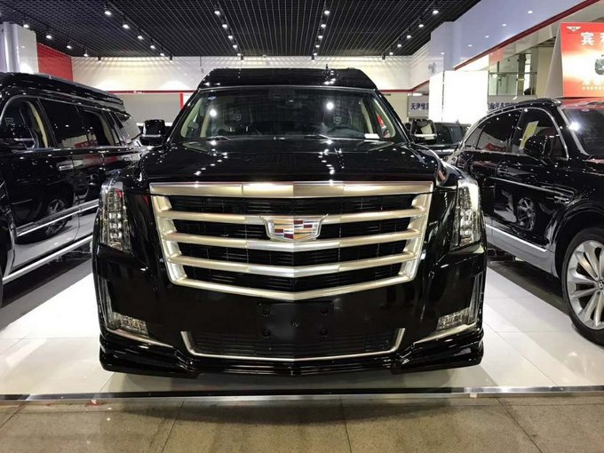 17款凯迪拉克总统一号 加长版特价238万-图2