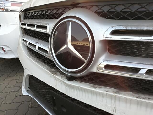 新款奔驰GLS450升级提高 操控安全稳定性-图3