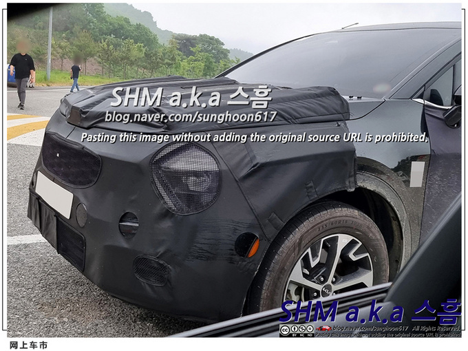 起亚全新一代狮跑谍照前脸酷似K5/换搭曲面屏-图2