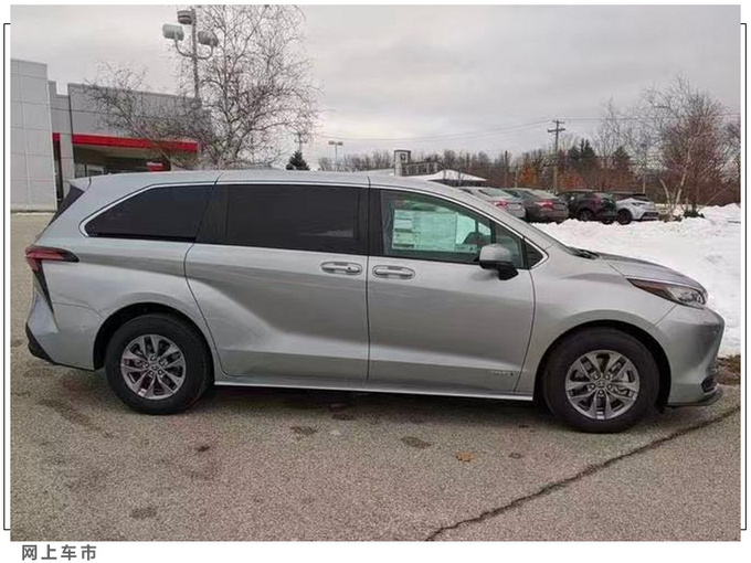 丰田全新塞纳到店实拍国内11月发布/搭2.5L混动-图2