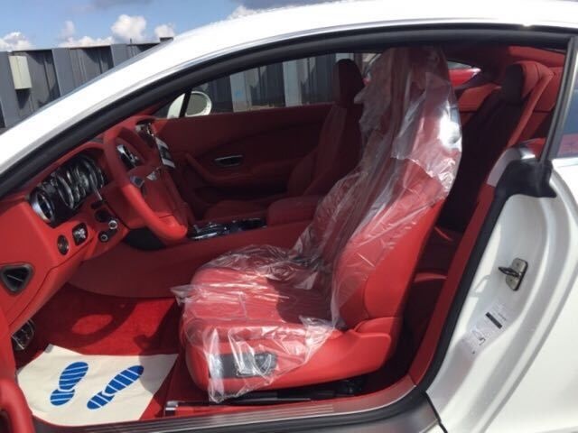 2018款宾利飞驰 4.0T豪轿天津港促销价格-图8