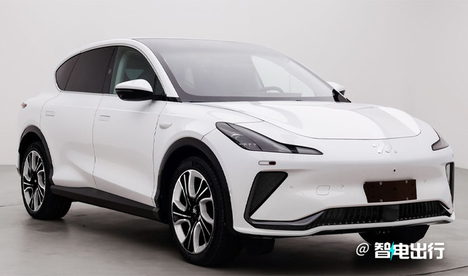 智己新LS7无伪实拍升级800/900V平台 动力提升-图2