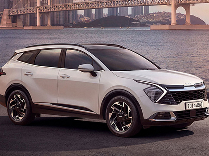 起亚全新狮跑最新细节多种内饰配置/明年上市-图1