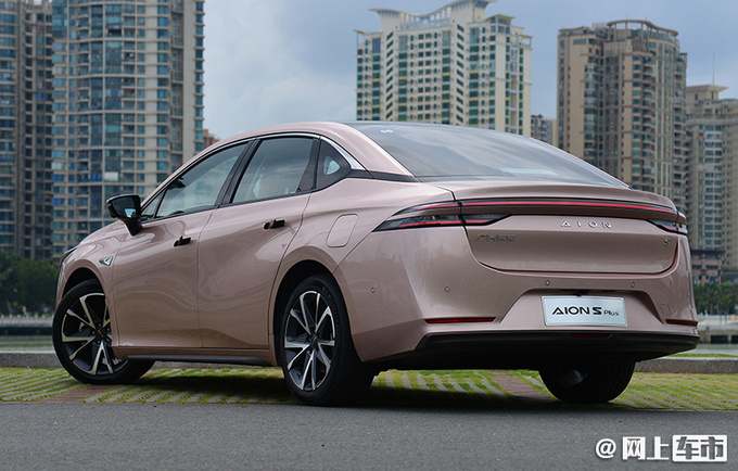 广汽埃安联手华为推3款高端车 轿跑/SUV/MPV全都有-图3