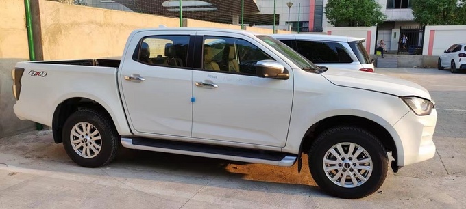 全新江西五十铃铃拓曝光全新D-MAX外观2.0T汽油+8AT-图4