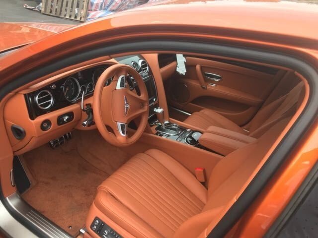 18款宾利飞驰V8S报价 经典豪车无限奢华-图9