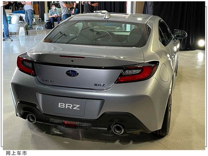 斯巴鲁全新BRZ实拍换搭2.4L/内饰升级液晶仪表-图5