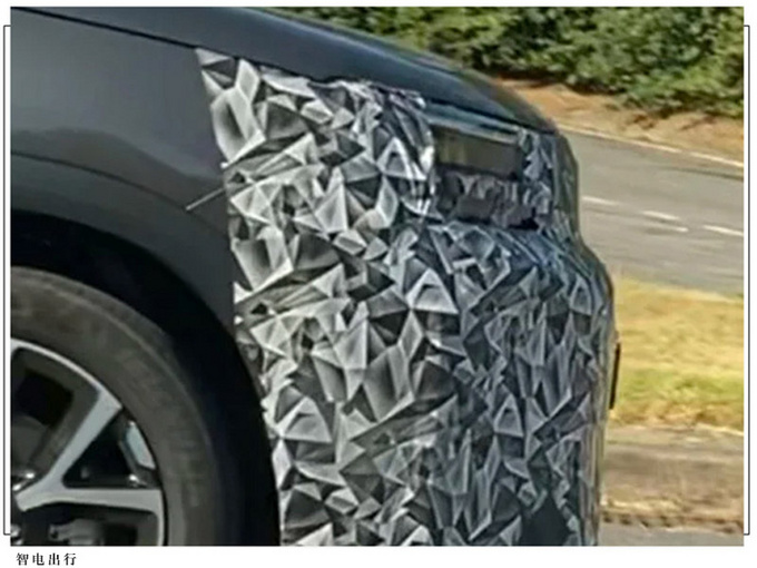 雪铁龙新款C5谍照全新外观/搭1.6T插电混动系统-图4