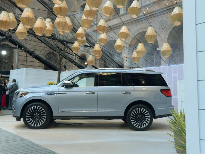 2018款林肯领航员 高品质高颜值空间夺目-图4