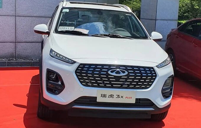 奇瑞大改款瑞虎3x谍照曝光 命名PLUS或9月上市-图1