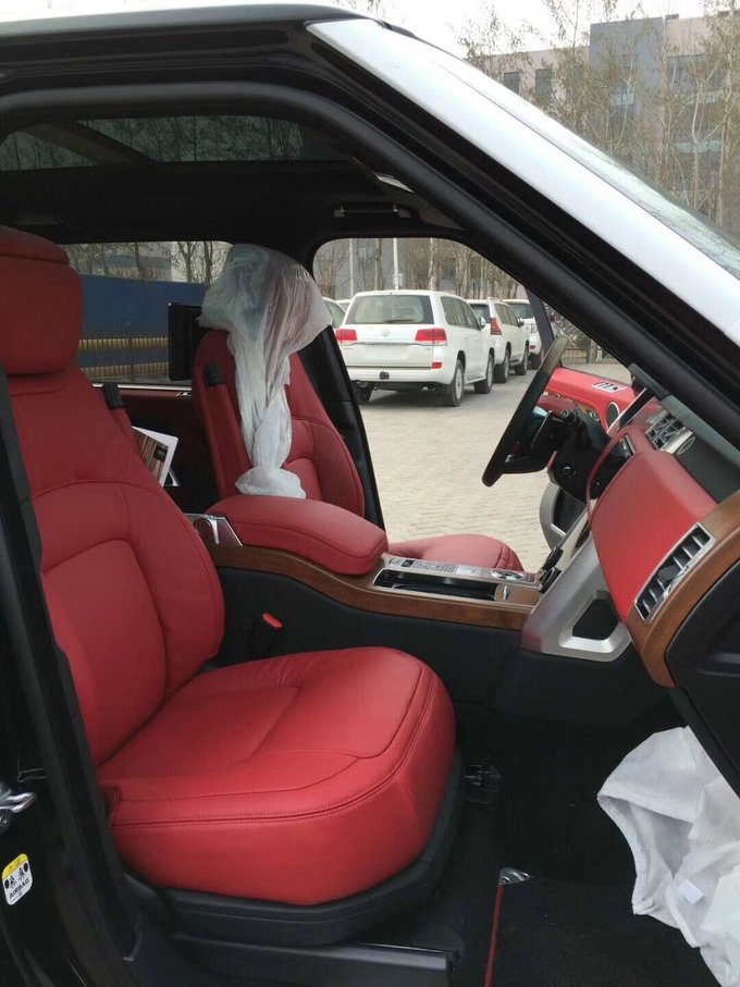 18款路虎揽胜创世 加长版气场强大狂欢价-图6