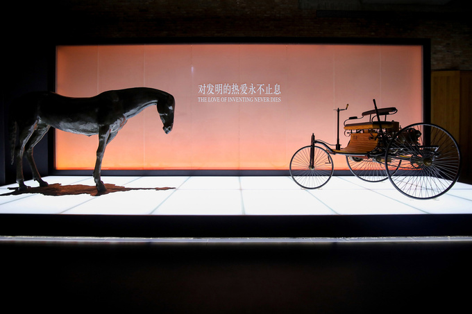 想象之翼为主题梅赛德斯-奔驰科技艺术展在京启幕-图6