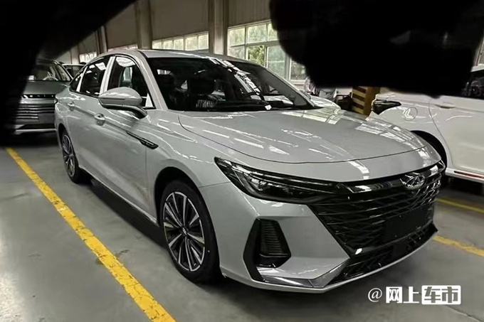奇瑞艾瑞泽8 GT六月上市动力超UNI-V 预计卖12万起-图1