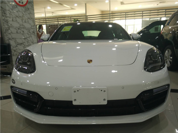 18款保时捷Panamera2.9T 4S冰点降价促销-图1