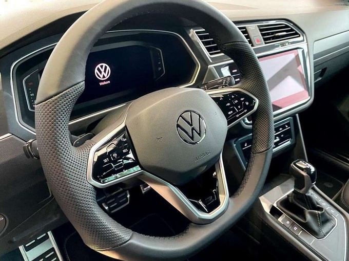 大众新款途观到店实拍 换装全新灯组/配搭2.0T引擎-图4