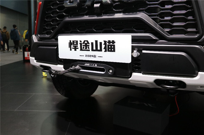 悍途山猫版惊艳亮相 国产越野皮卡又多一员猛将-图9