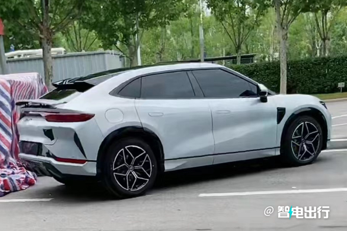 比亚迪猎跑SUV宋L 11月上市4S店预计售19-24万-图3