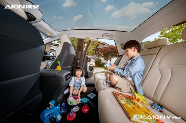 更有AI的家庭SUV，AION V Plus上市15.99万起-图6