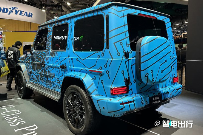 奔驰新G级全球首发引擎缩水/电动版定名G580-图12