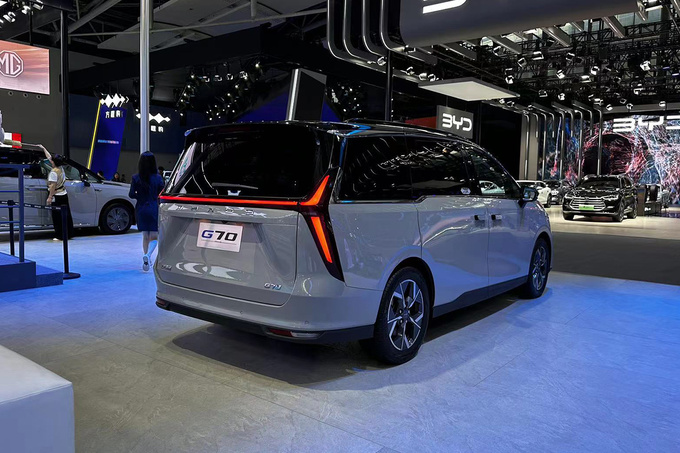 广州车展MPV篇想要电动化豪华顶级限量了解下这8款车-图18