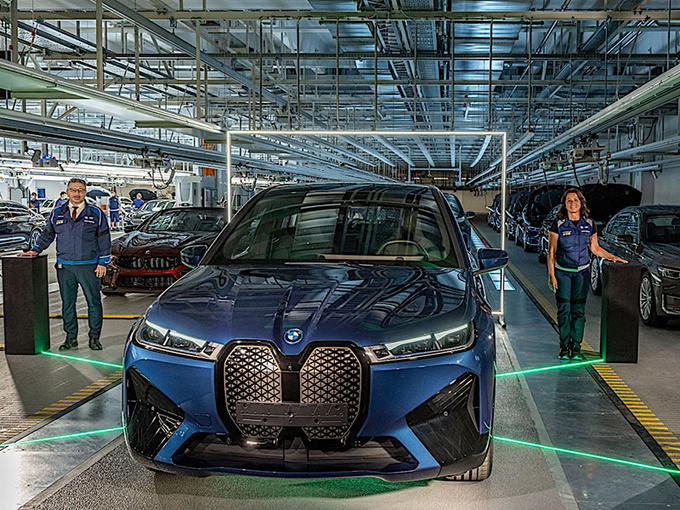 宝马全新纯电SUV投产搭前后双电机/续航482公里-图1