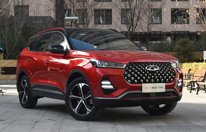 奇瑞瑞虎7将推PLUS车型 内外大升级 1.6T动力更强-图1