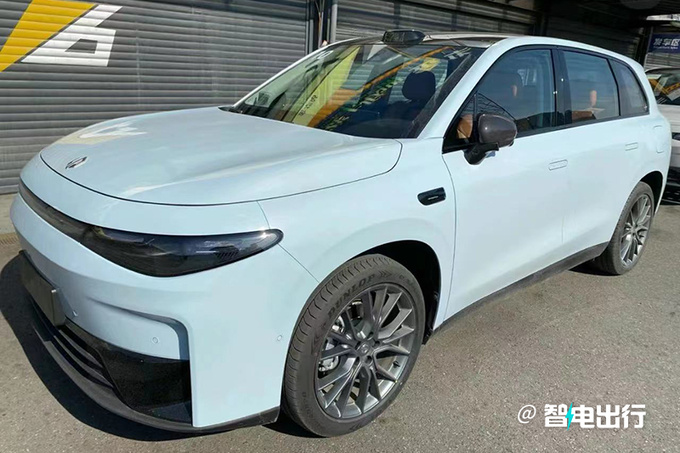 零跑C10配置曝光4款纯电 3款增程 10项同级领先-图2