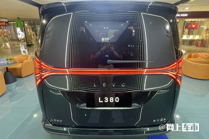 吉利翼真L380月底上市续航825km 卖40万起-图3