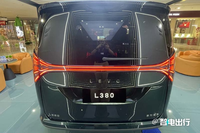 吉利翼真L380月底上市续航825km 卖40万起-图3