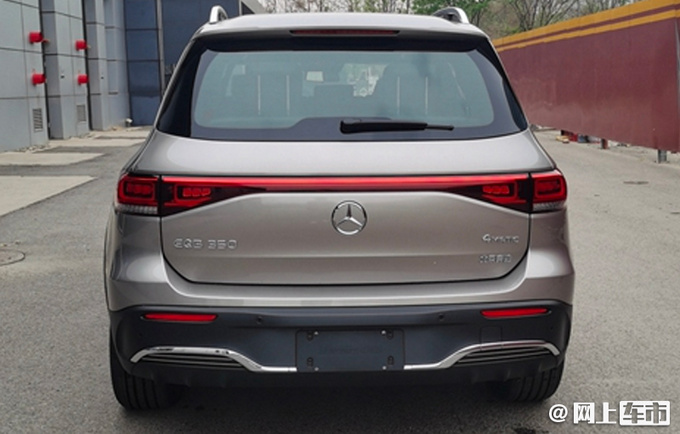 奔驰国产EQB实拍续航达500km 预计35万起售-图2