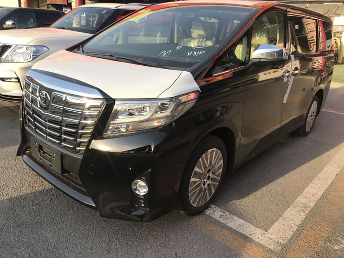 2018款丰田埃尔法巨惠 人气保姆车更超值-图3