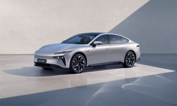 中高级市场新卷王东风奕派eπ007正式开启大定15.96万元起-图2