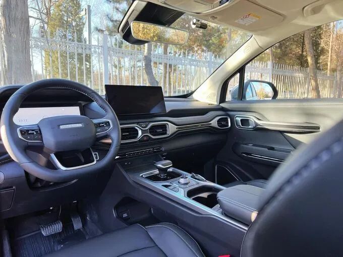 引领未来新能源皮卡市场发展四驱纯电皮卡吉利雷达地平线亮相-图4