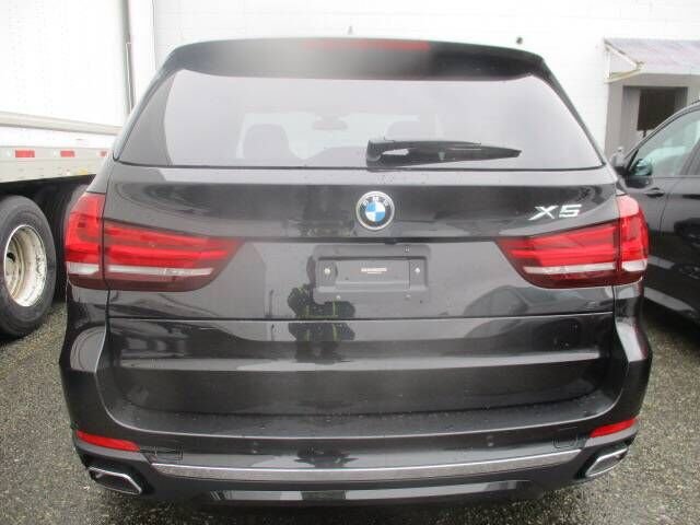 18款宝马X5油电混合 现车上绿牌热销港口-图3