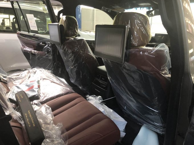 新款雷克萨斯LX570 高配越野新装备惠享-图7