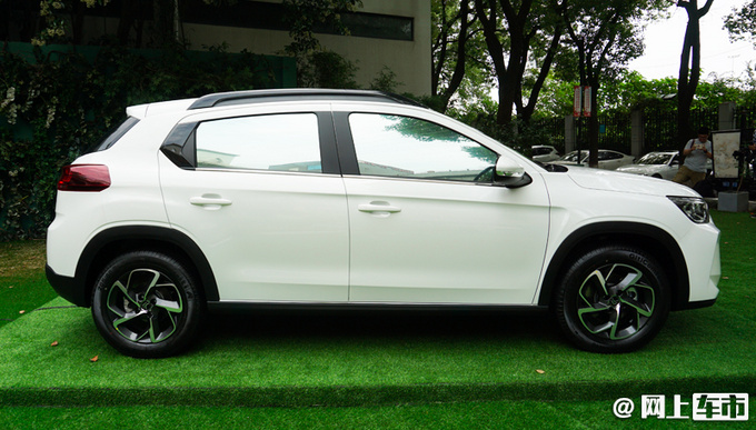 雪铁龙新款C3-XR正式亮相 中网尺寸更大-7月上市-图8