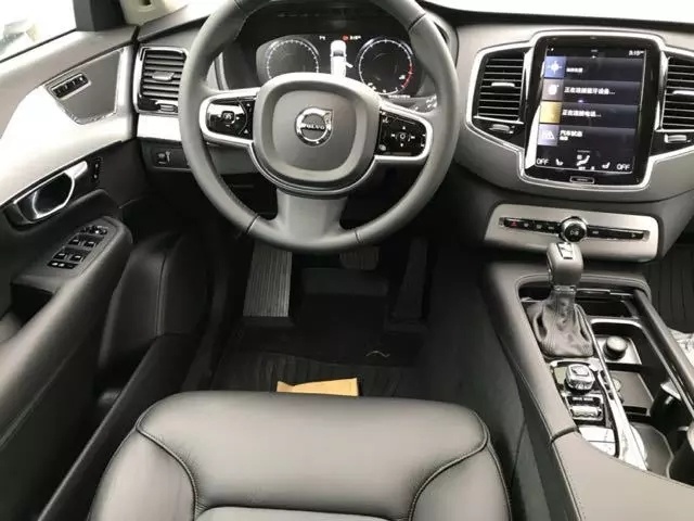 18款沃尔沃XC90七座 新到一批现车售全国-图11