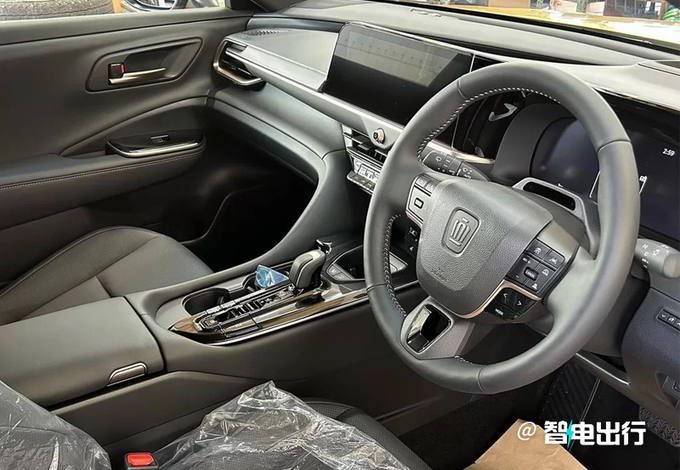 丰田皇冠SUV到店实拍撞脸法拉利/本月交付-图4