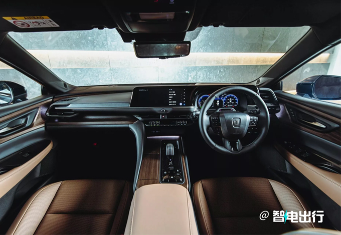 丰田全新皇冠轿车官图发布下月上市/尺寸媲美A6L-图4