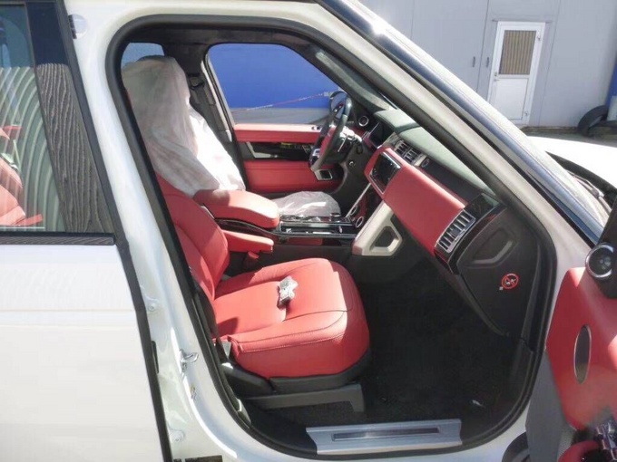 18款路虎揽胜创世标轴版 降价特卖包上牌-图7