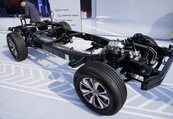 2023广州车展全新BJ40城市猎人版上市售价17.98-21.98万元-图10