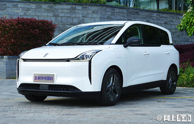 奔腾全新MPV售XX.XX万 专供出行市场 续航400km-图1