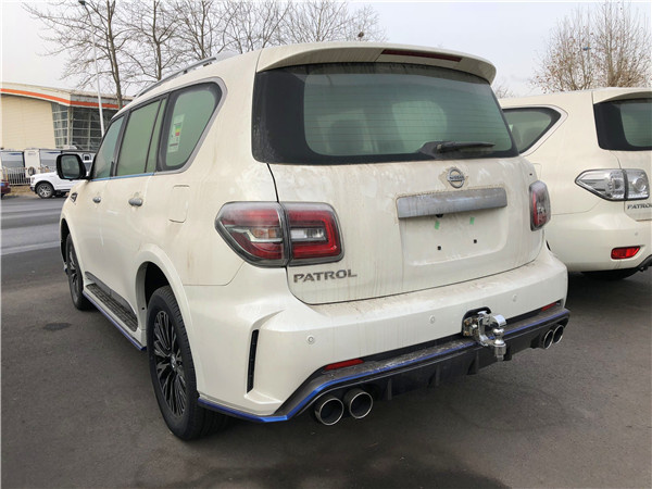 18款日产途乐Y62XE 强悍四驱SUV沙漠之王-图3