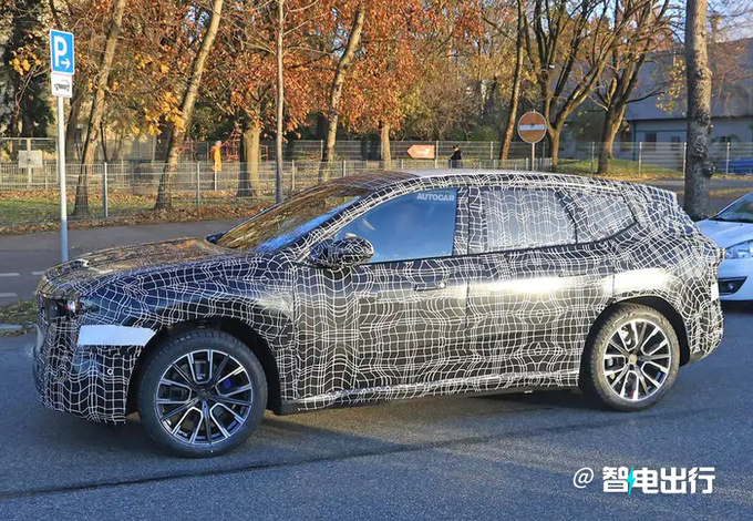 宝马全新SUV曝光换小鼻孔+新悬浮屏/国产尺寸加长-图6