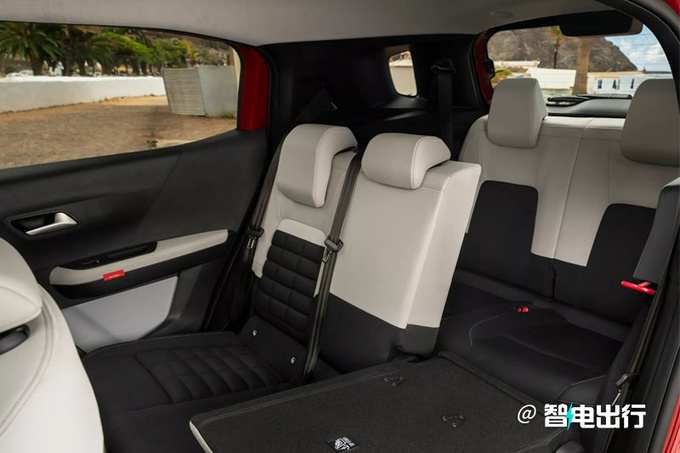 雪铁龙全新C3 Aircross上市尺寸更大/三种动力可选-图6